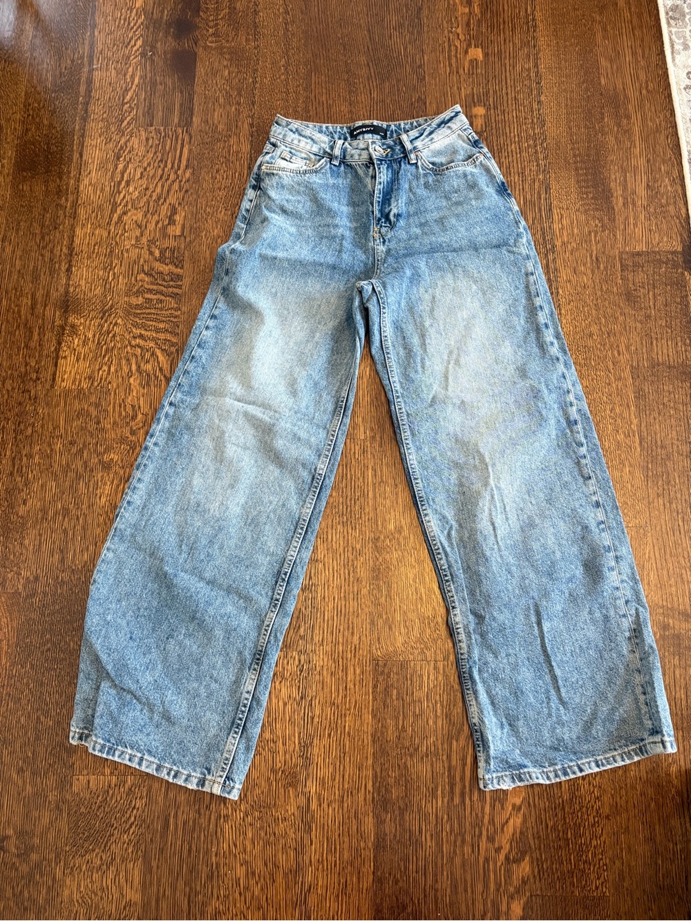 Light Blue Wide-Leg Women's Jeans